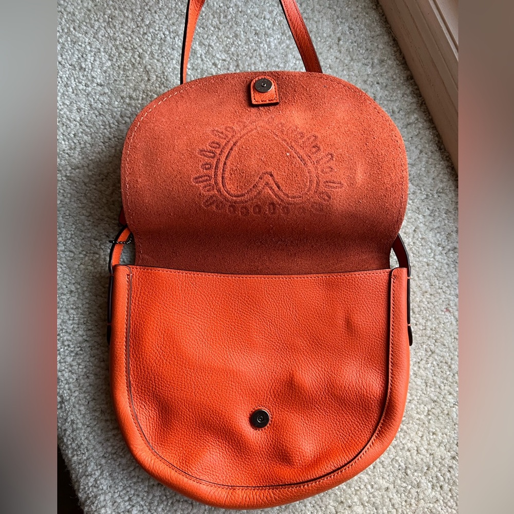 NWOT Coach X Keith Haring Hudson Love Crossbody bag - Picture 8 of 13